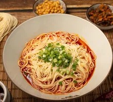 Spicy Noodles in Red Soup