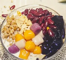 Handmade Taro Balls with Ice Jelly