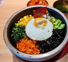 Spicy Chili Stone Pot Rice Bowl
