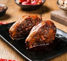 Signature Rabbit Head