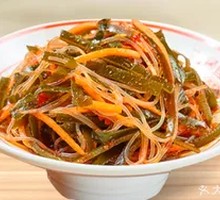 Sour and Spicy Shredded Vegetables