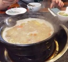 Braised Pork Ribs with Lotus Root from Honghu