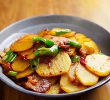 Fried Pork with Tofu Dry Rice Bowl