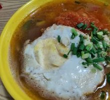 Tomato and Egg Rice Noodles