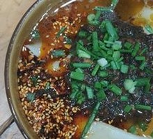 Pea Fried Sauce Noodles with Hand-cut Noodles