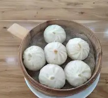 Scallion Sauce Pork Steamed Bun