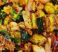 Cucumber with Pork Head Meat