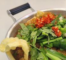 Special Fried Egg Snail Noodles