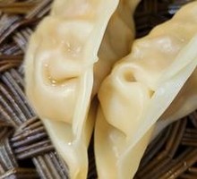 Fresh Pork and Corn Steamed Dumplings