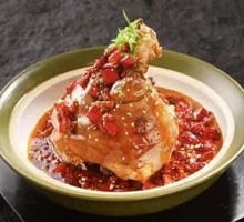 Spicy Braised Pork Trotter with Vegetable Roots