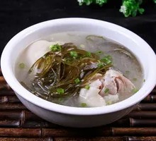 Old Mother's Pig Trotter