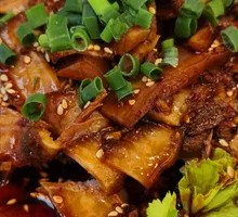 Spicy Oil Pig Ear Slices