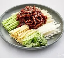 Beijing-style Shredded Pork in Soy Sauce