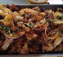 Spicy Dry Pot Chicken and Pork Ribs