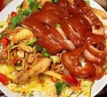 Lungjiang Pig Trotter with Hand-Torn Chicken