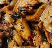 Salted Pork with Preserved Vegetables