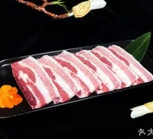 Thinly sliced pork belly