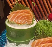 Sashimi Salmon