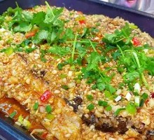 Garlic-Flavored Grilled Fish