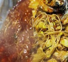 Braised Catfish with Garlic Flavor