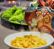 Stir-Fried Crab-Like Dish