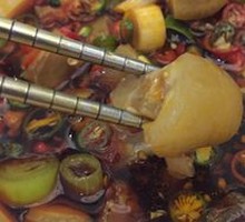 Spicy and Sour Pig Trotters
