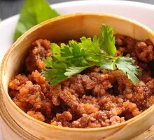 Steamed Beef with Rice Flour