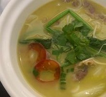 Spicy Sour Beef Noodle Soup