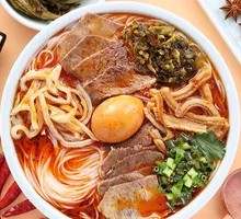 Family Feast Red Soup Noodles