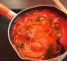 Tomato Beef Shank Rice Noodles