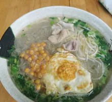 Clear Soup Intestine Noodles