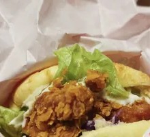 Spicy Chicken Leg Chinese Burger