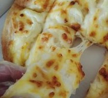 French Cheese Burst Pizza Strips