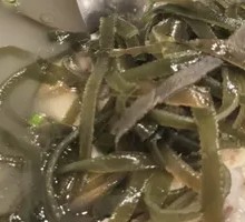 Pig Trotter with Kelp