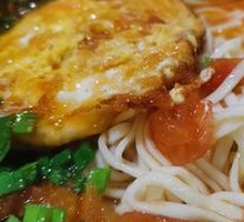 Tomato and Egg Noodles