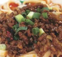 Spicy Meat Sauce with Noodles