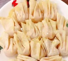 Fresh Shrimp and Crab Roe Dumplings