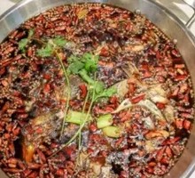 Sichuan-style Frog and Fish Head Hot Pot