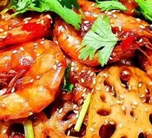 Premium Live-Caught Banana Shrimp