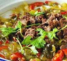 Sour Cabbage Beef Rice Noodles