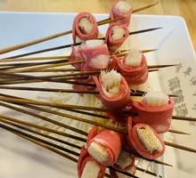 Bacon and Enoki Mushrooms