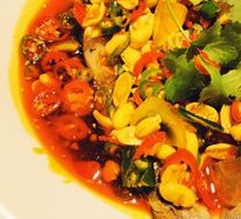 Kafka's Spicy Stir-Fried Crucian Carp
