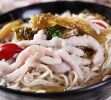 Sour Cabbage and Pork Noodles