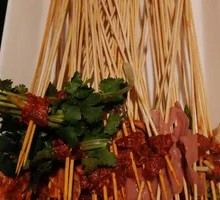 Spicy Beef and Cilantro Skewers