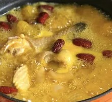 Bird's Nest Chicken Soup