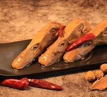 Spicy Braised Duck Heads