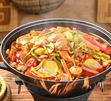 Spicy Old Jar Pickled Pepper Chicken Offal