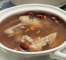 Chinese Yam and Water Chestnut Pig Trotter Soup