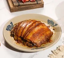 Steamed Braised Pork with Cabbage