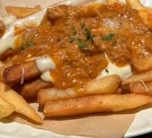 Waterfall Cheese Meat Sauce Fries